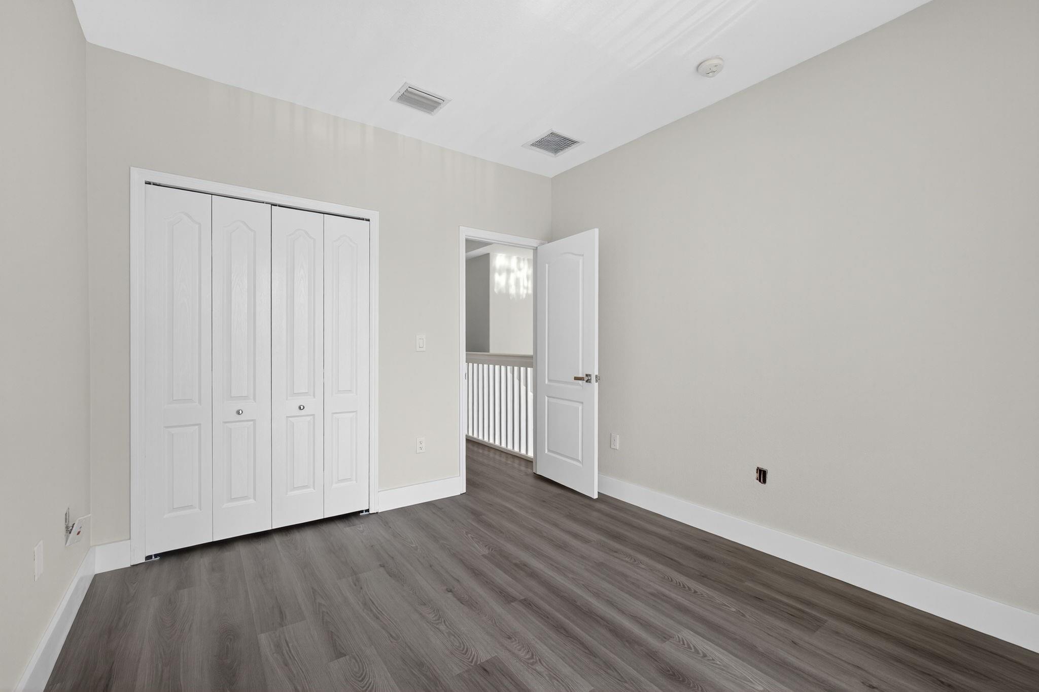 Grand Lakes Ph 01 - Residential Lease