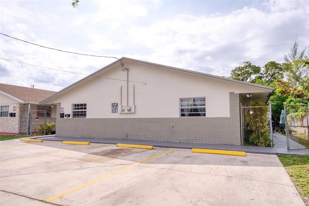 Photo of 801 SW 1st Street #801, Dania Beach, FL 33004 (MLS # F10546603)