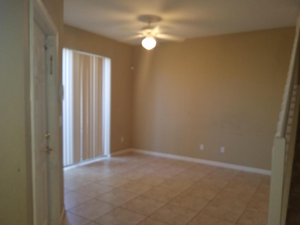 LINKS AT EMERALD DUNES CONDO - Residential Lease