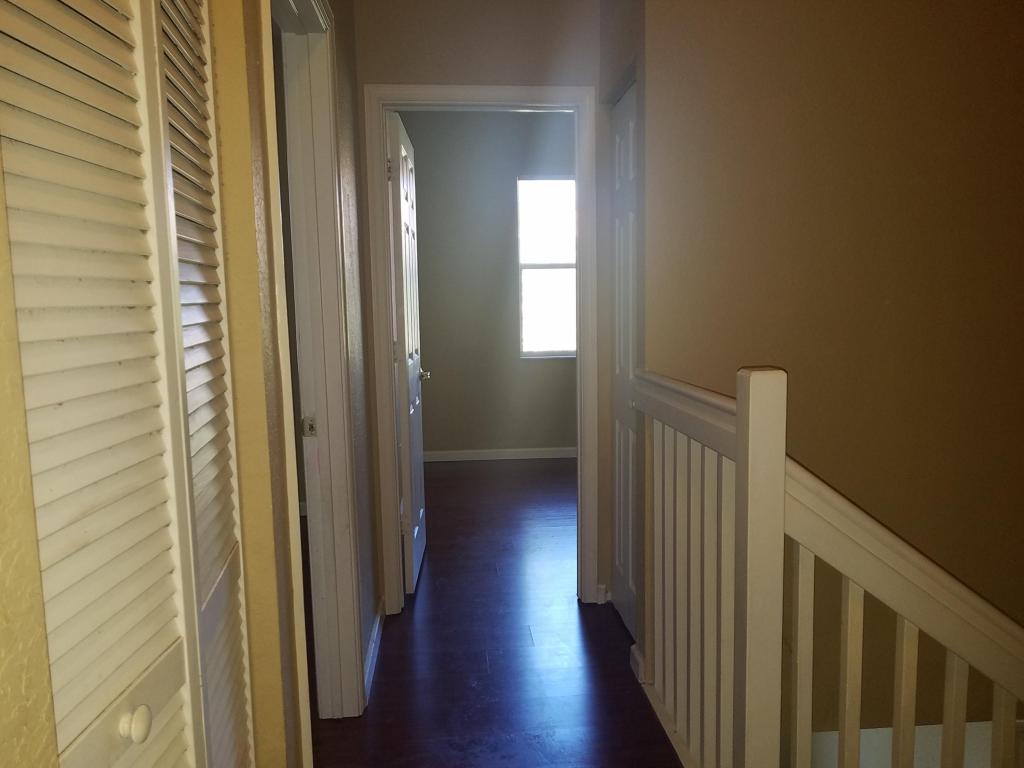 LINKS AT EMERALD DUNES CONDO - Residential Lease