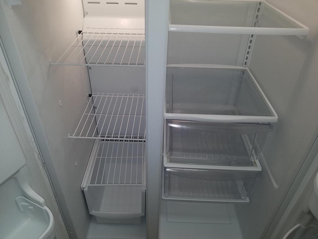 LINKS AT EMERALD DUNES CONDO - Residential Lease