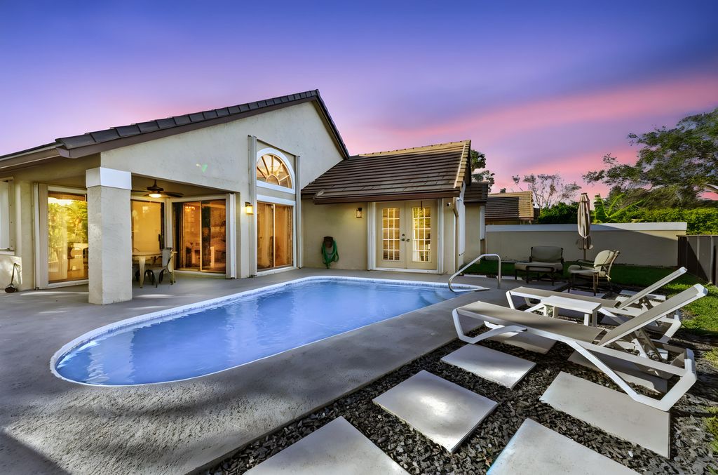 Photo of 8078 Popash Court, Boynton Beach, FL 33472 (MLS # R11158919)