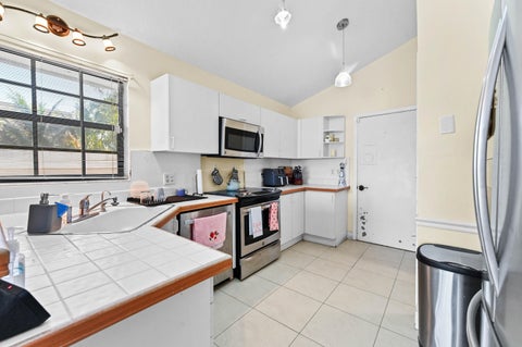 Tiny photo for 8078 Popash Court, Boynton Beach, FL 33472 (MLS # R11158919)