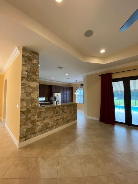 EQUUS - Residential Lease