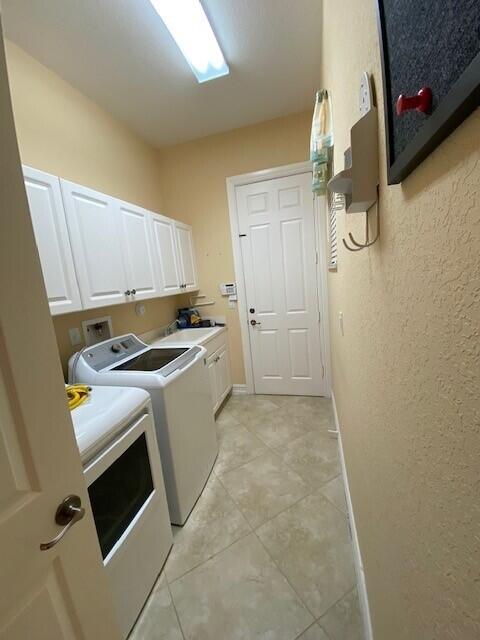 EQUUS - Residential Lease