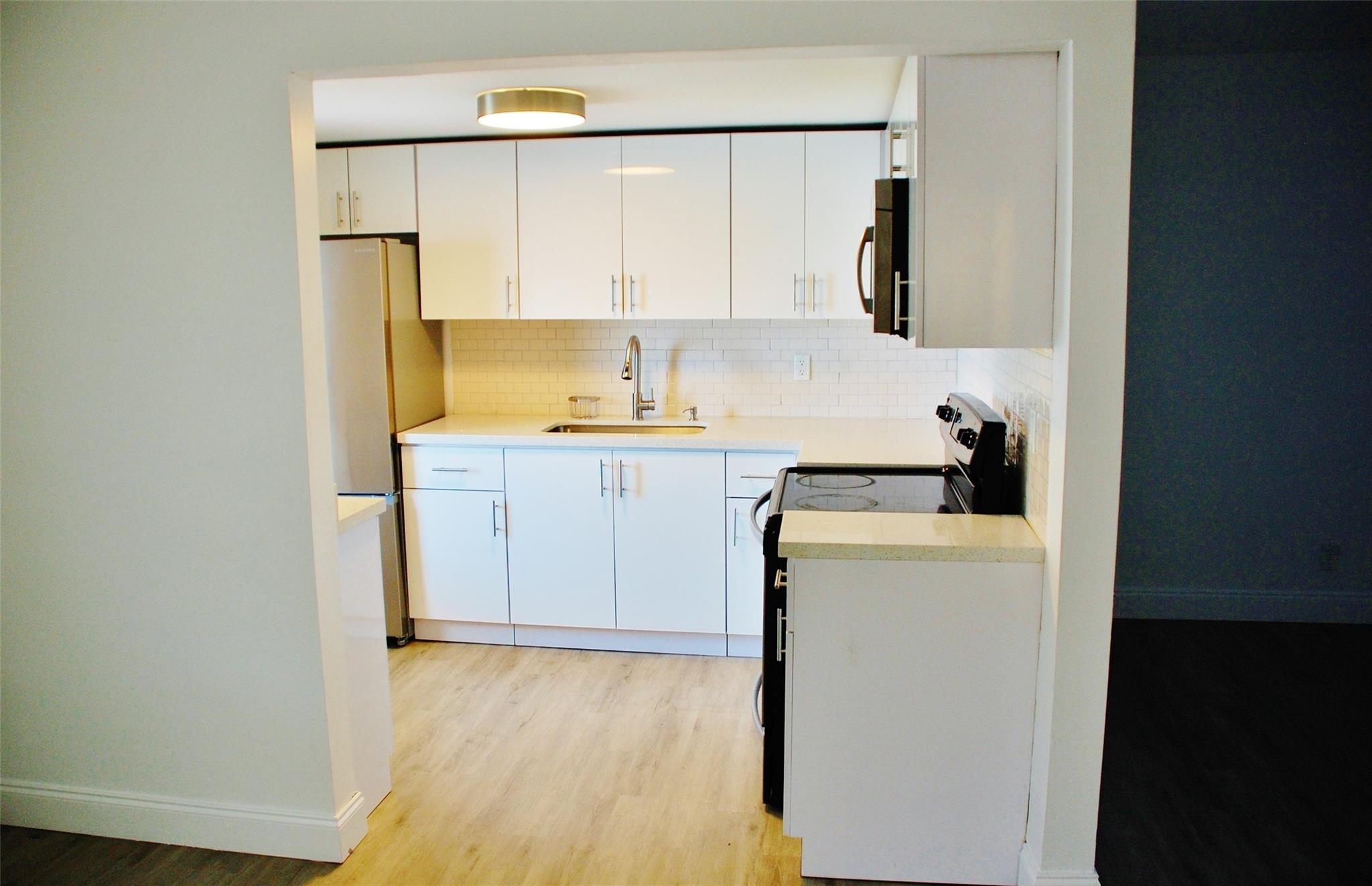 Lake Park Gardens #4 Inc - Residential Lease