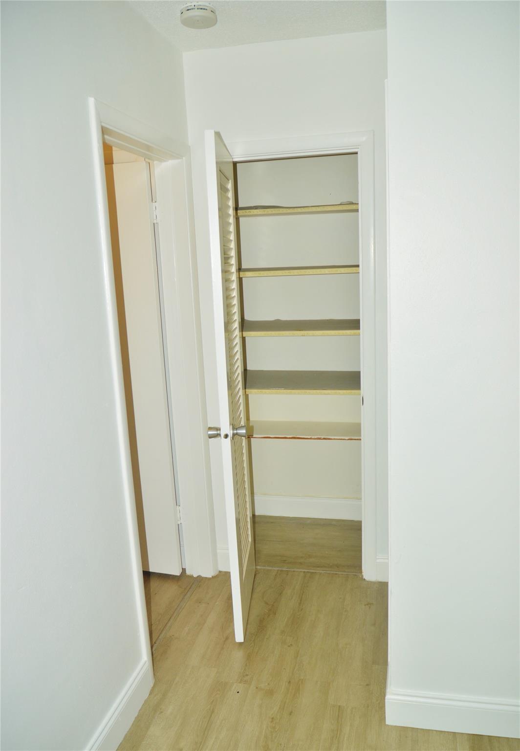 Lake Park Gardens #4 Inc - Residential Lease