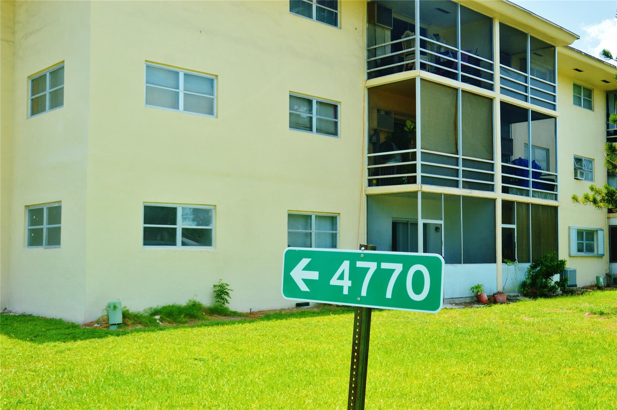 Lake Park Gardens #4 Inc - Residential Lease