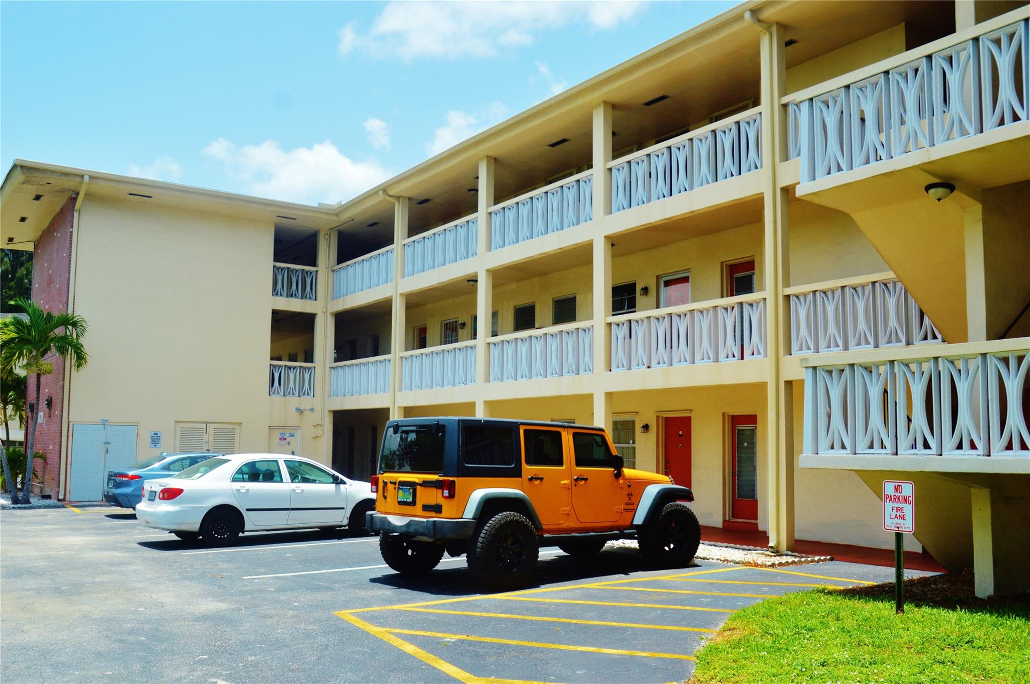 Lake Park Gardens #4 Inc - Residential Lease