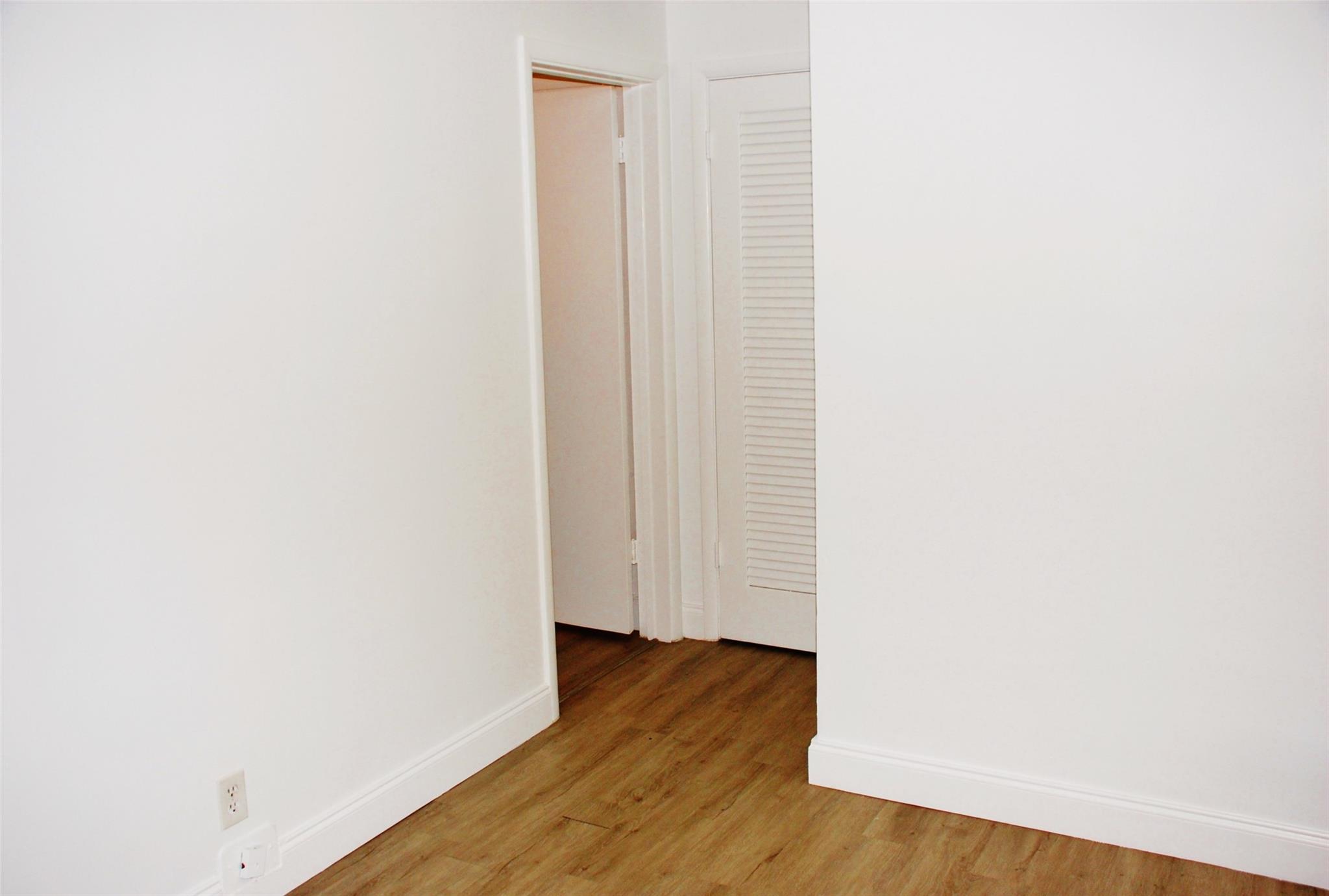 Lake Park Gardens #4 Inc - Residential Lease