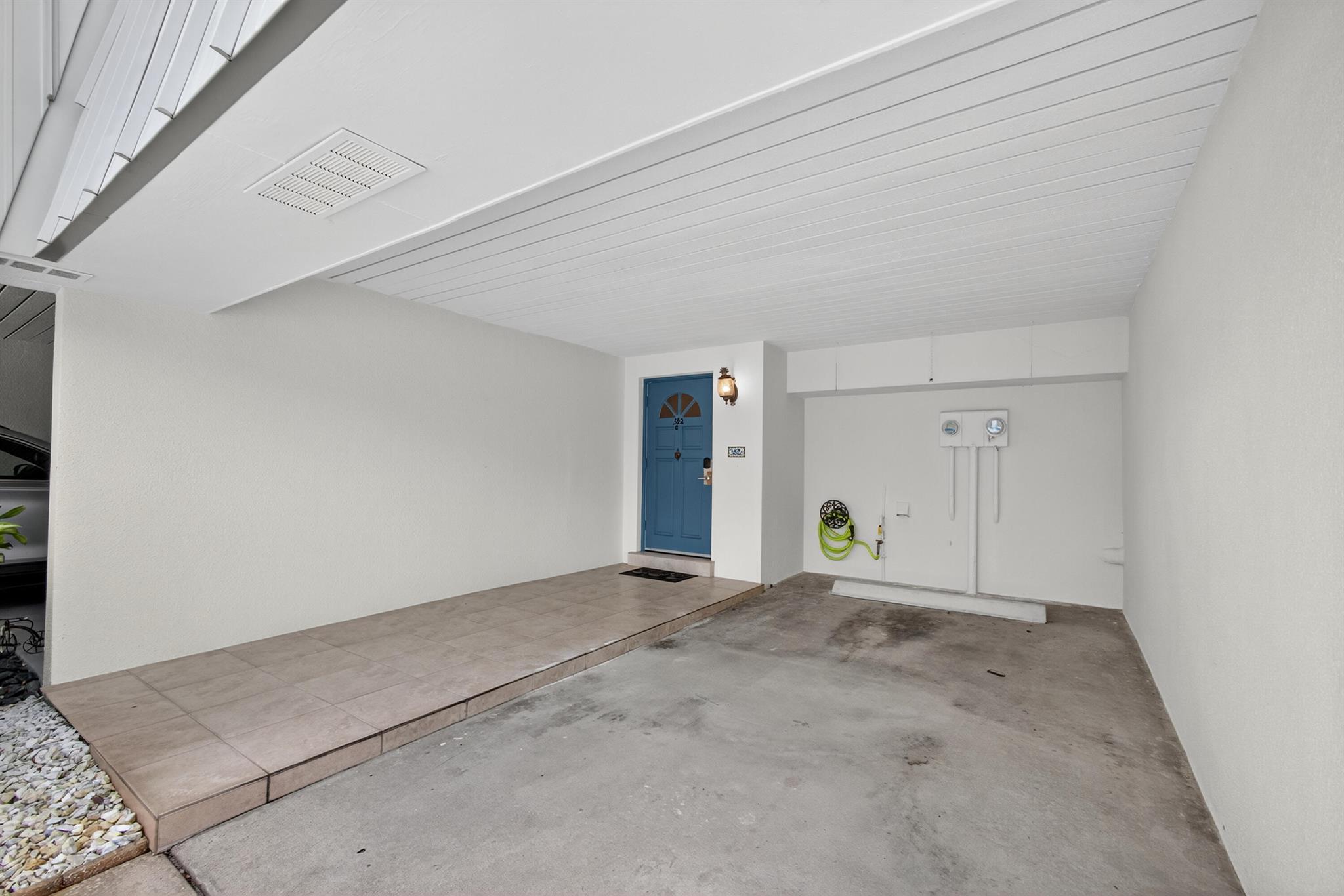 View photos, virtual tours, details... 382 Golfview Road C