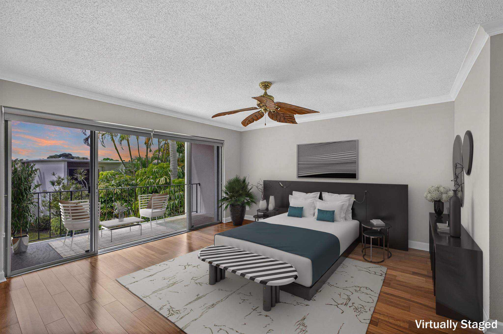 ROYALE HARBOUR - Residential