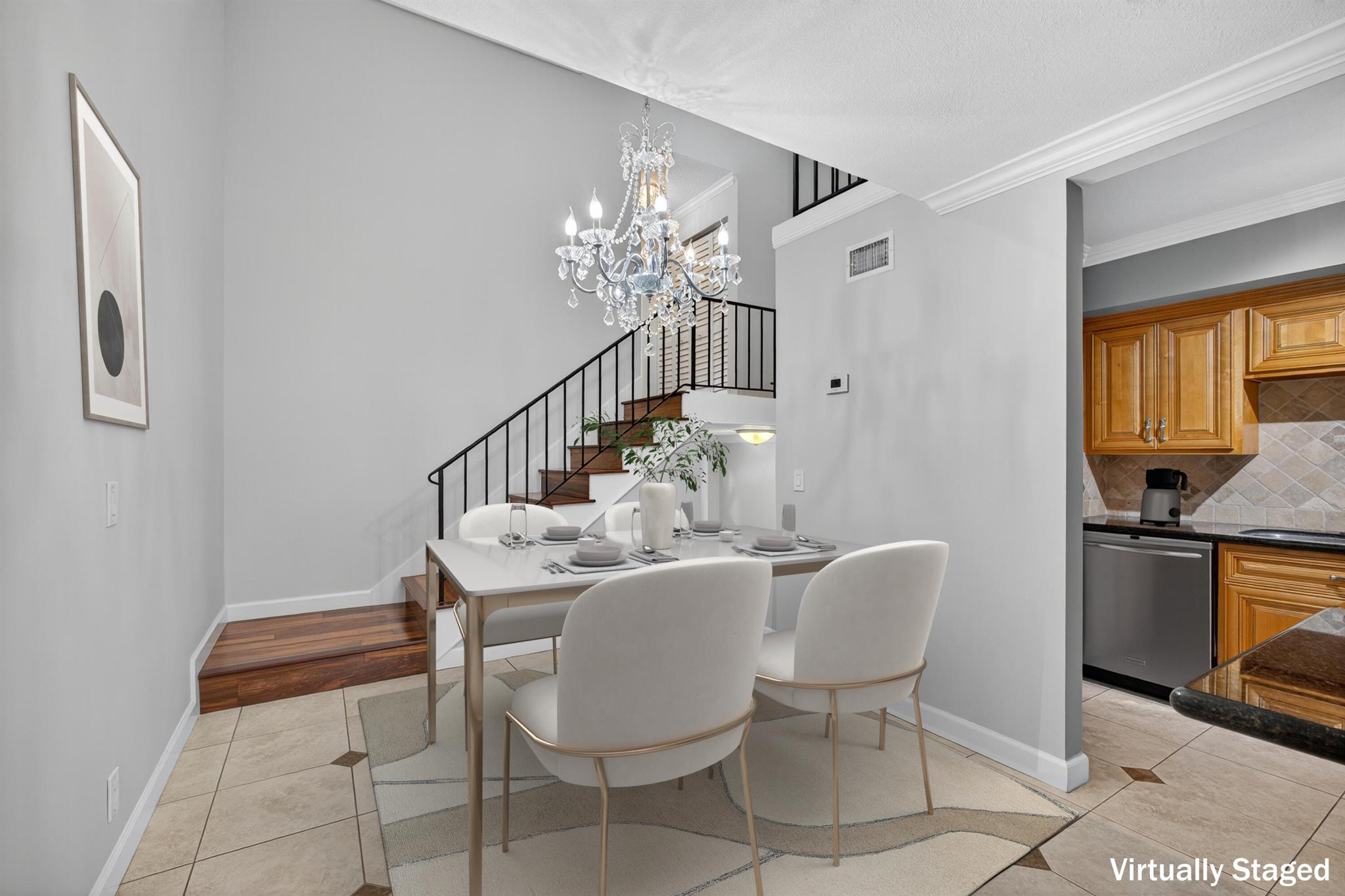 ROYALE HARBOUR - Residential