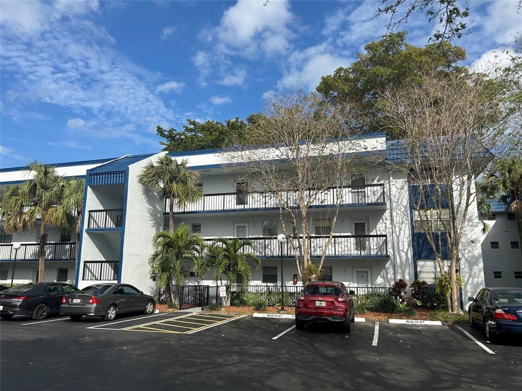 HOLIDAY SPRINGS VILLAGE 1 - Residential