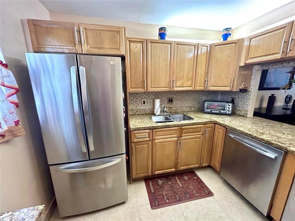 HOLIDAY SPRINGS VILLAGE 1 - Residential