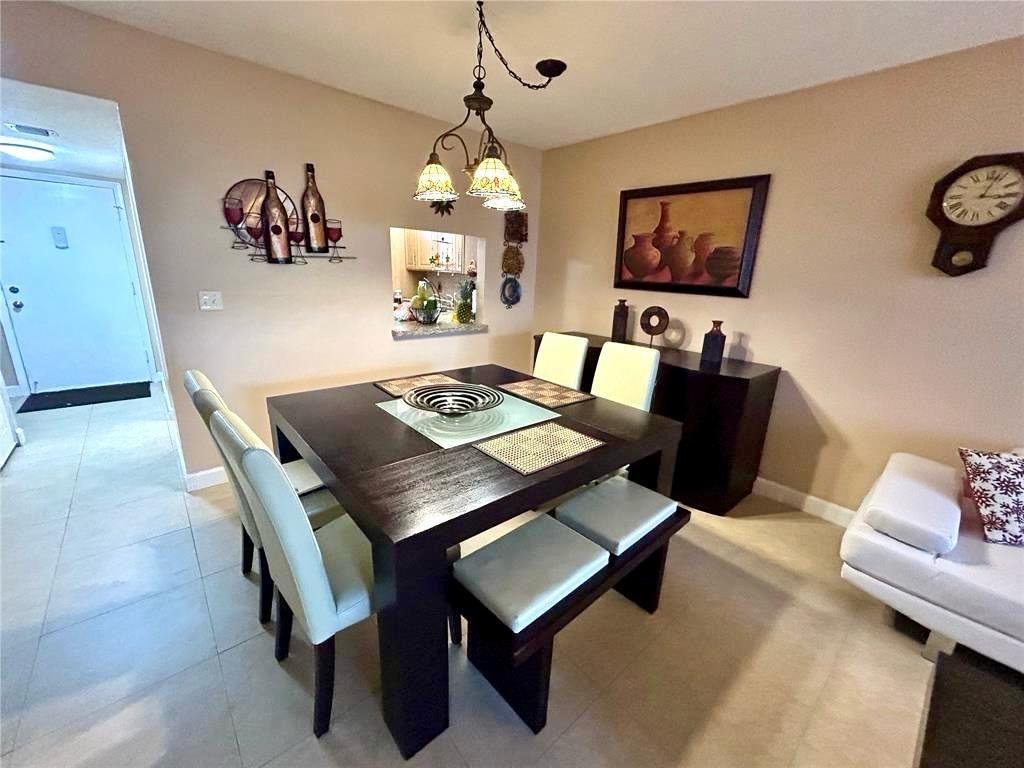 HOLIDAY SPRINGS VILLAGE 1 - Residential