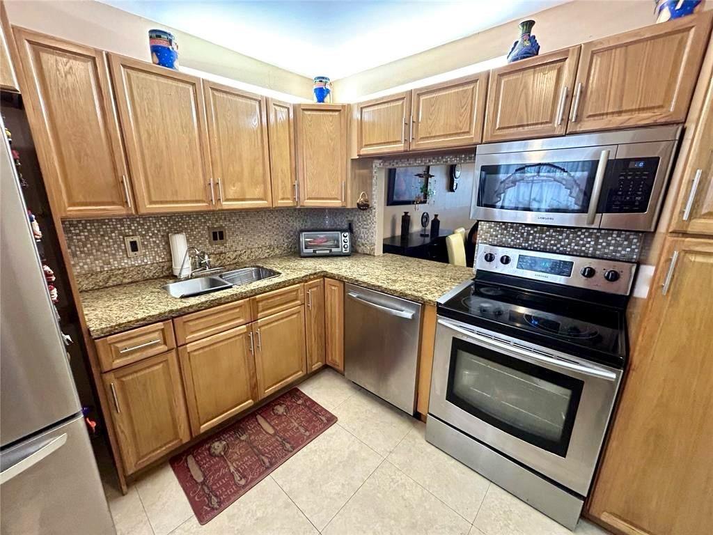 HOLIDAY SPRINGS VILLAGE 1 - Residential