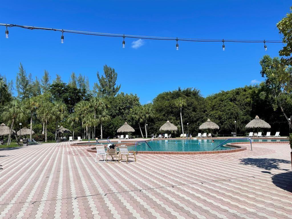 HOLIDAY SPRINGS VILLAGE 1 - Residential