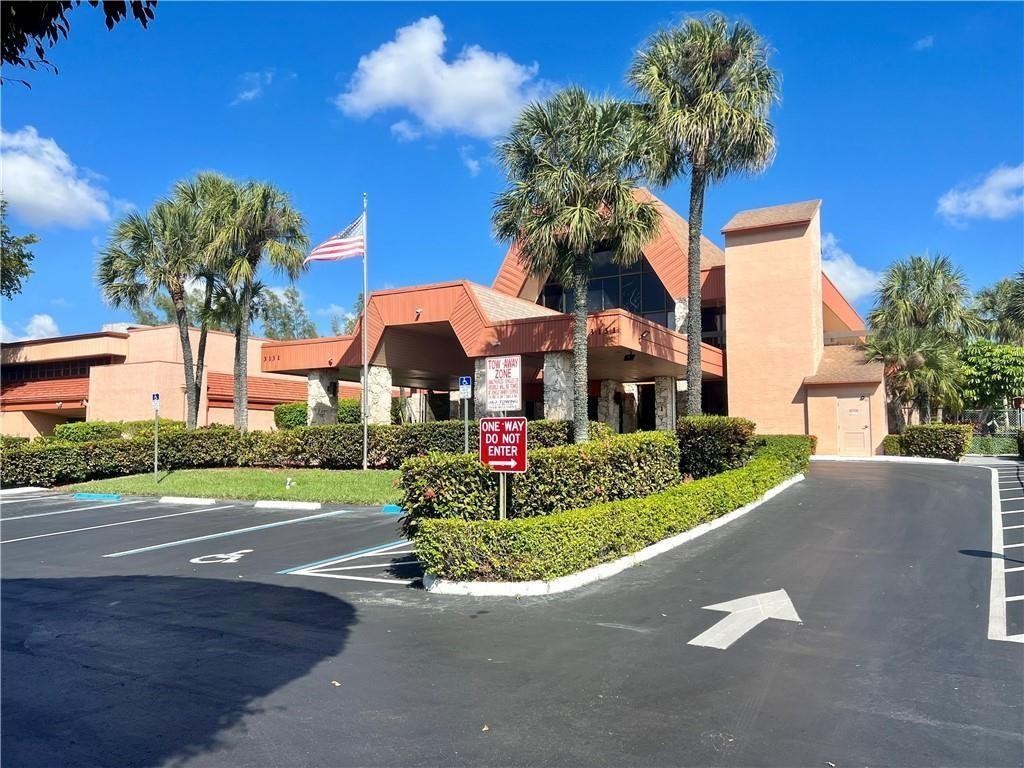 HOLIDAY SPRINGS VILLAGE 1 - Residential