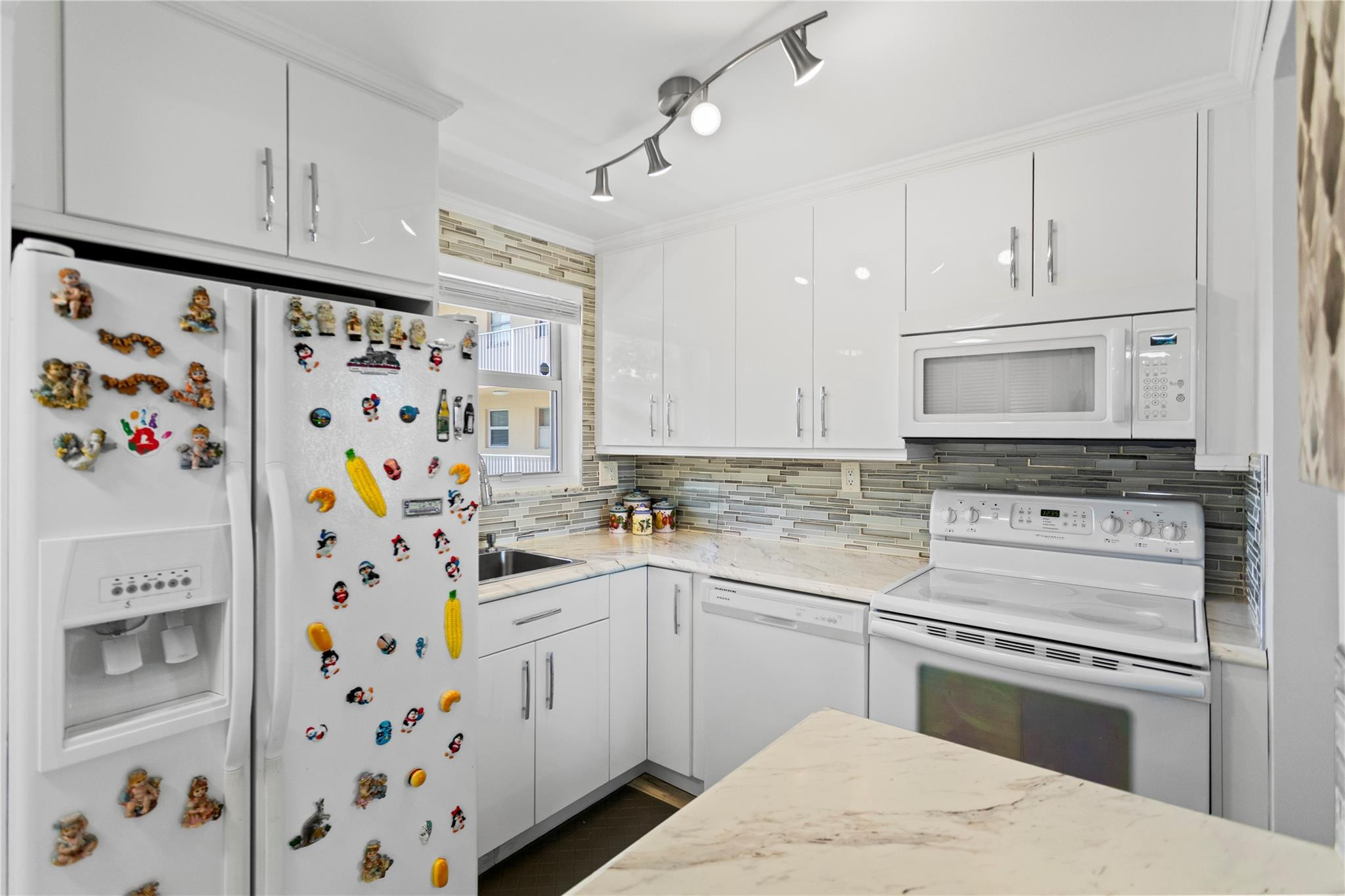 Sunrise Lakes Phase 3 - Residential