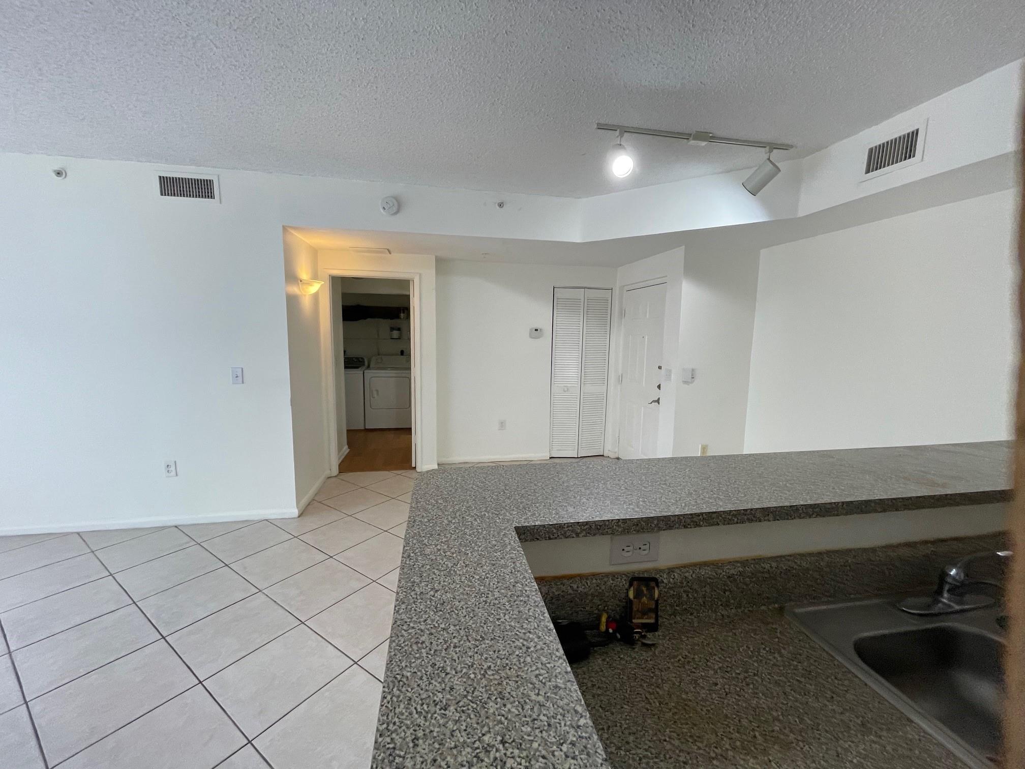 EL-AD NOB HILL CONDO - Residential Lease