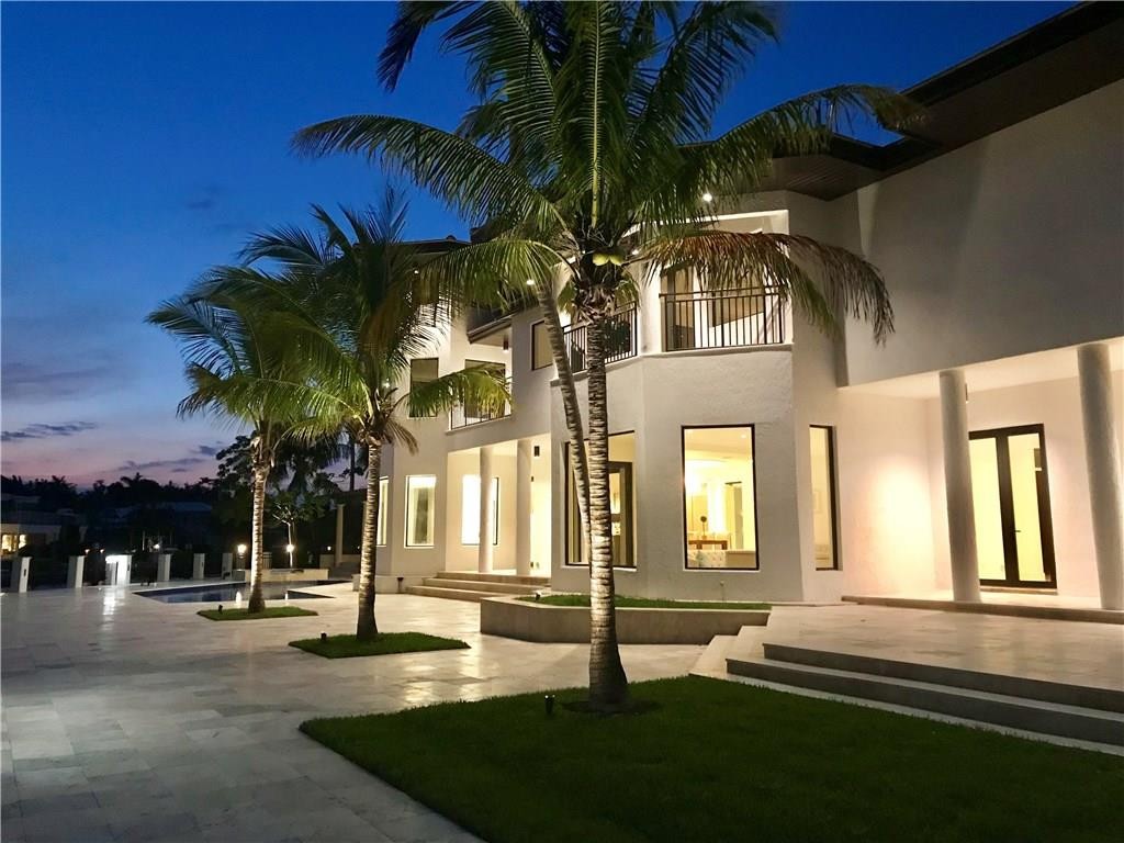 Bay Colony Sec Of The - Residential