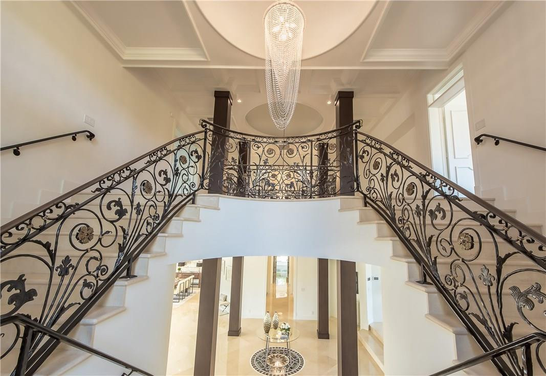 Bay Colony Sec Of The - Residential