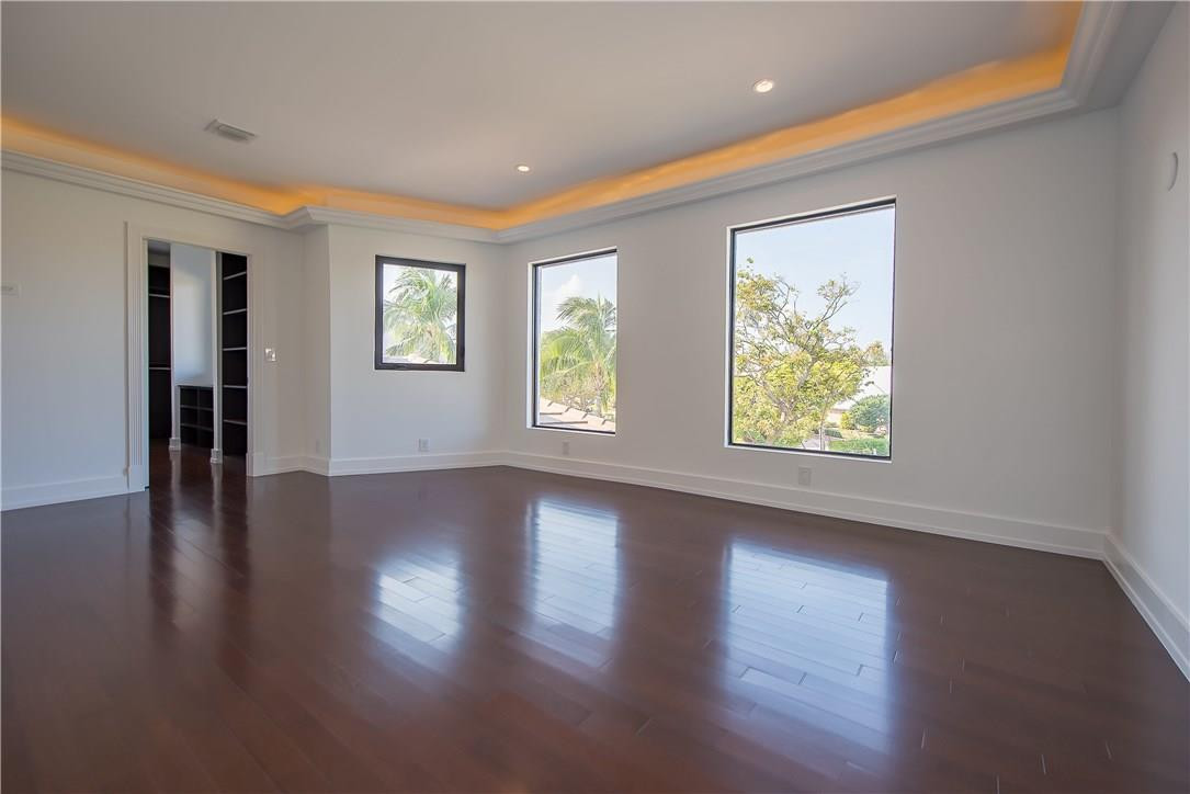 Bay Colony Sec Of The - Residential