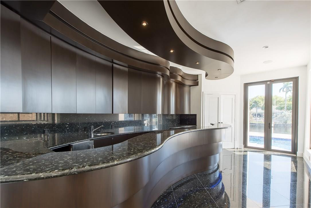 Bay Colony Sec Of The - Residential