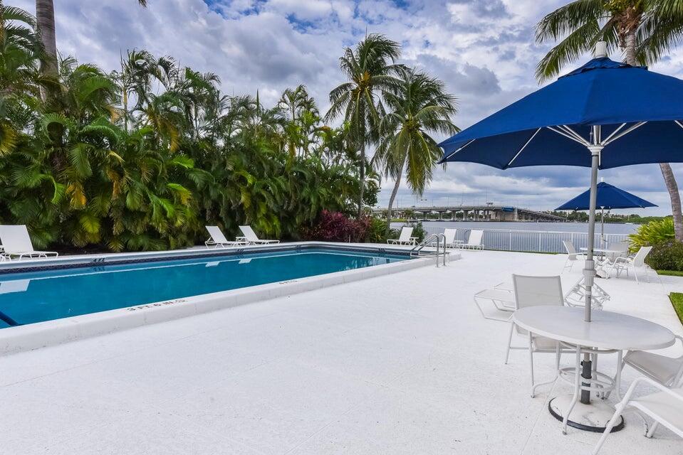 LA PALMA CONDO - Residential Lease