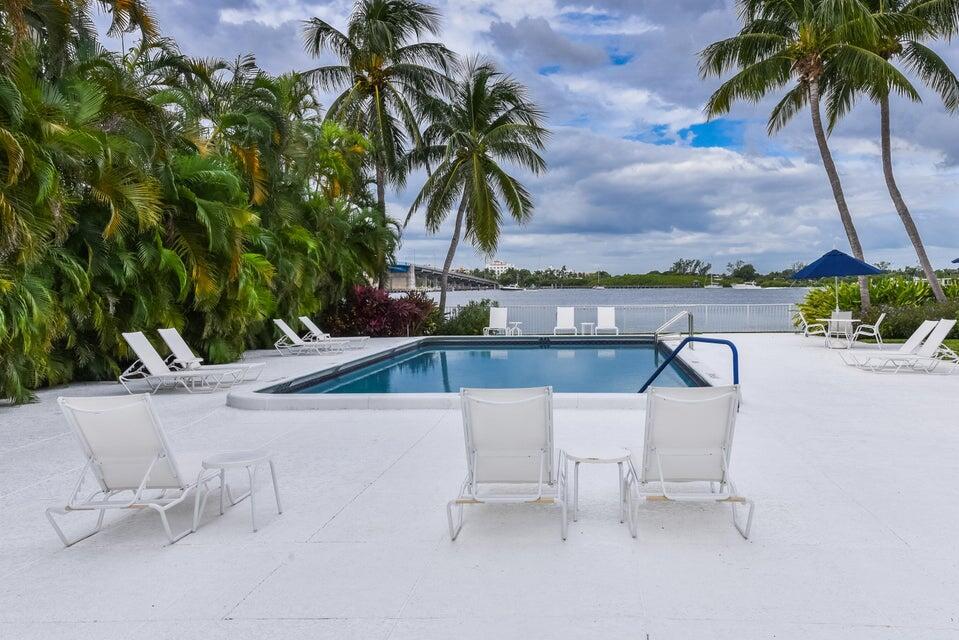 LA PALMA CONDO - Residential Lease