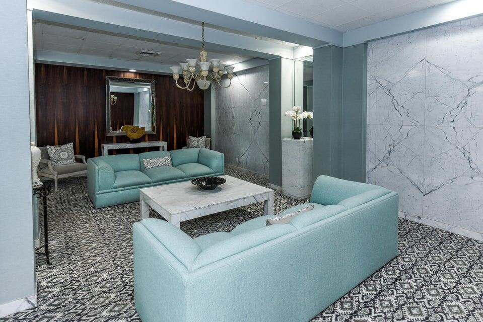 LA PALMA CONDO - Residential Lease