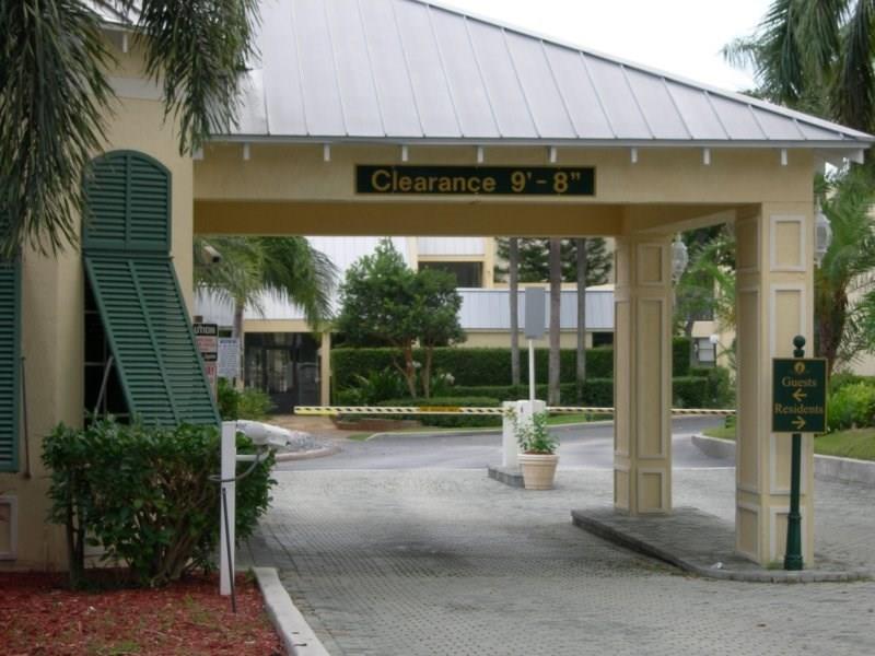 Boca Bayou - Residential