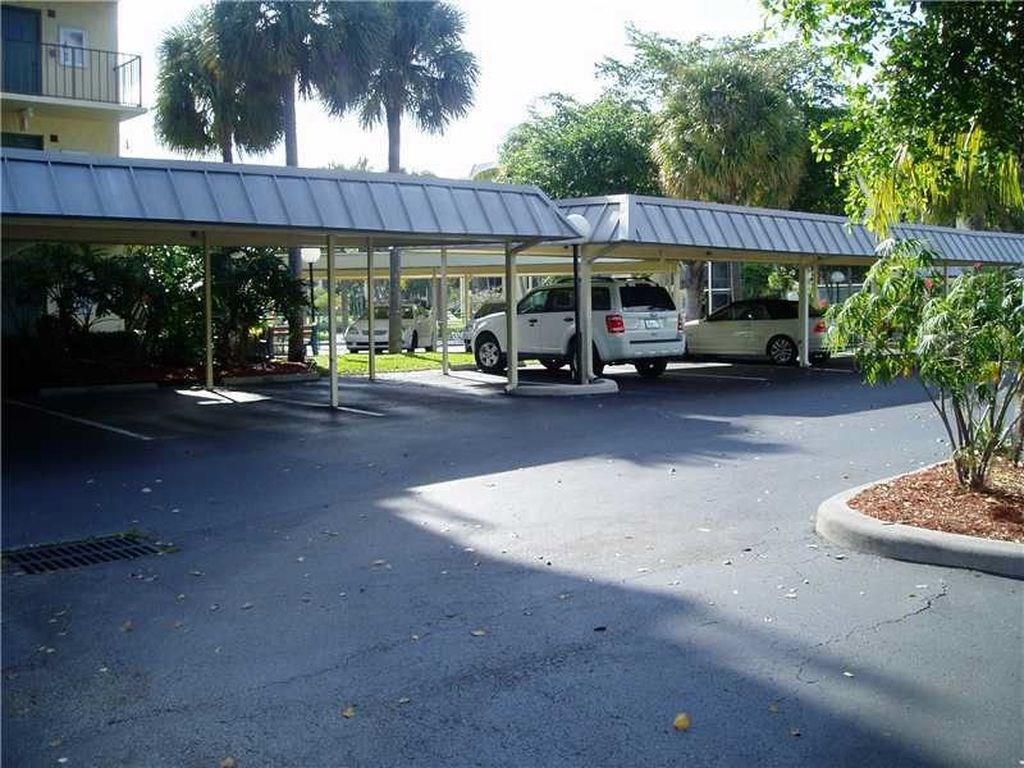 Boca Bayou - Residential