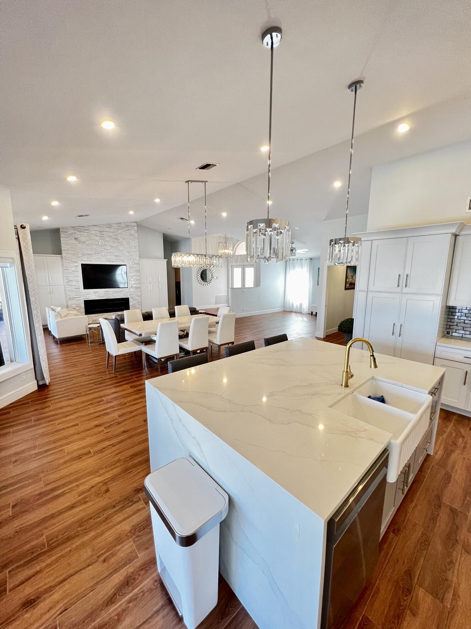 20725 Waters Edge Court