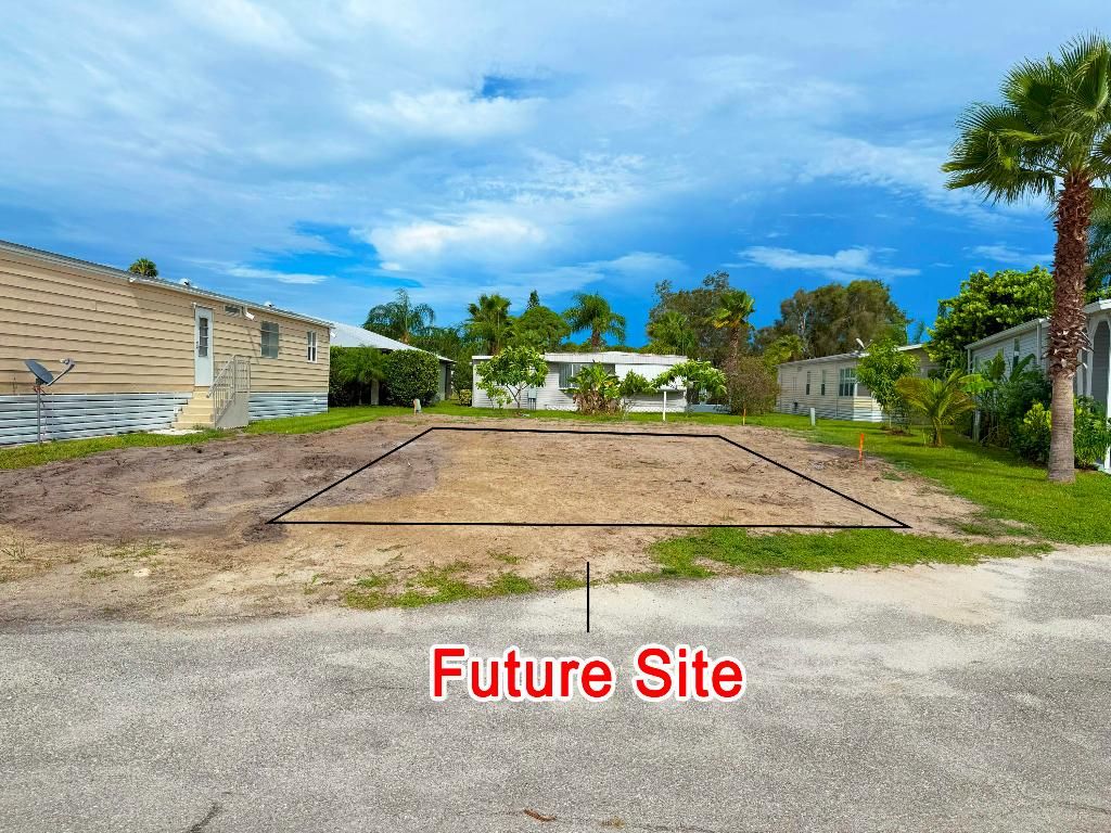 Photo of 14892 Aguila Avenue, Fort Pierce, FL 34951 (MLS # R11125407)