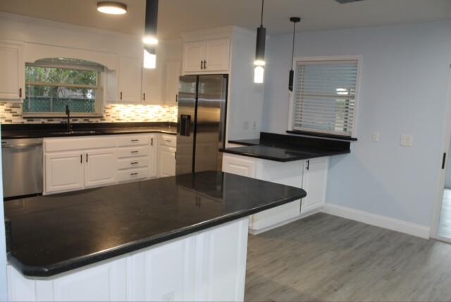 NORTH LAKE WORTH - Residential