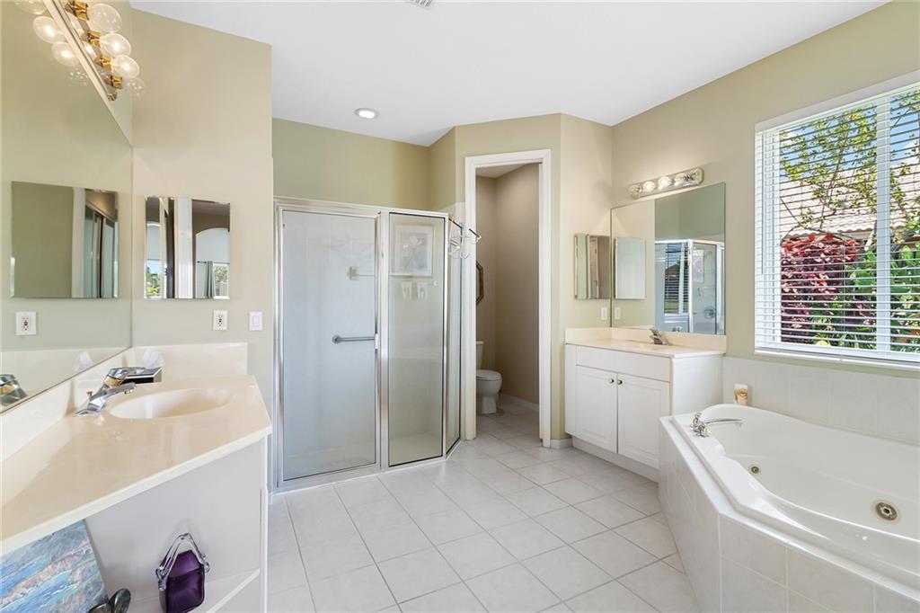 VENETIAN ISLES - Residential