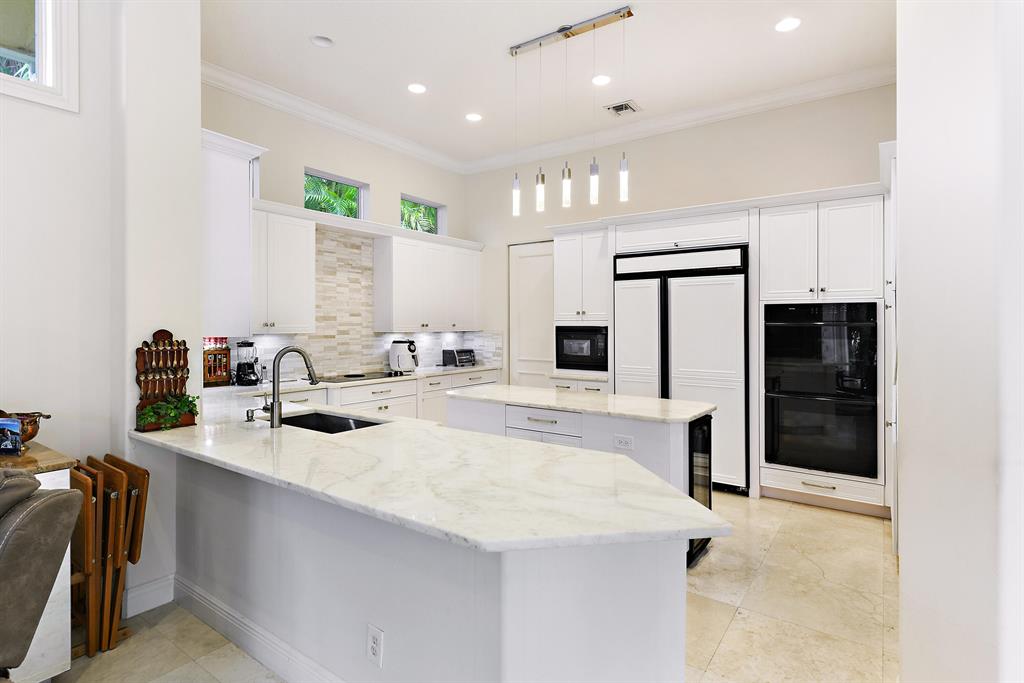 ST ANDREWS COUNTRY CLUB - Residential