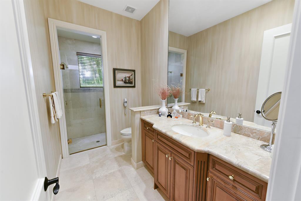 ST ANDREWS COUNTRY CLUB - Residential