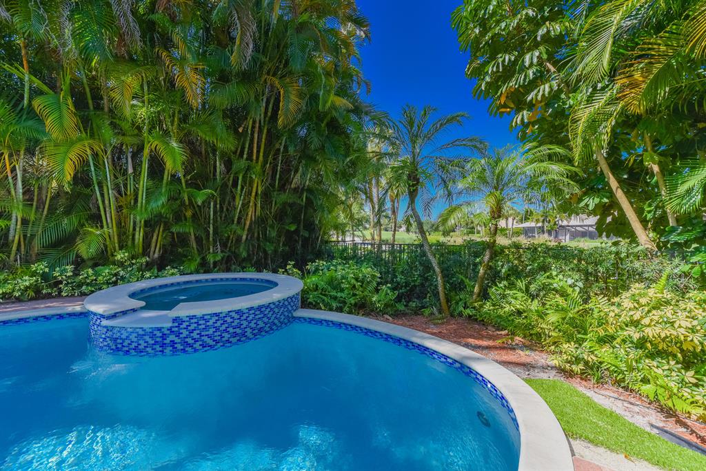 ST ANDREWS COUNTRY CLUB - Residential