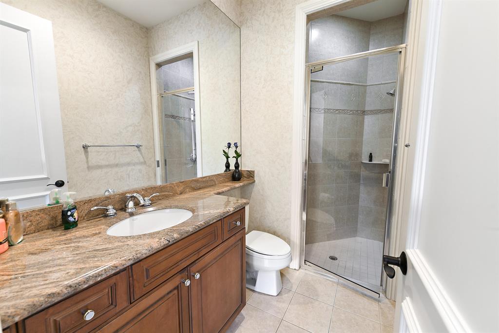 ST ANDREWS COUNTRY CLUB - Residential