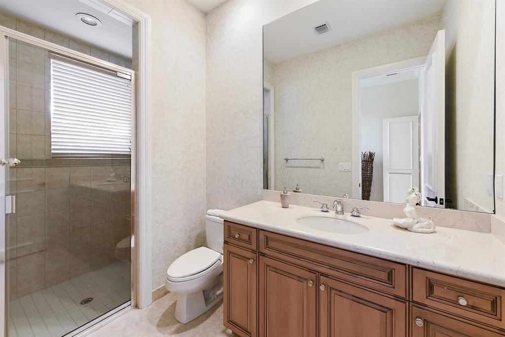 ST ANDREWS COUNTRY CLUB - Residential