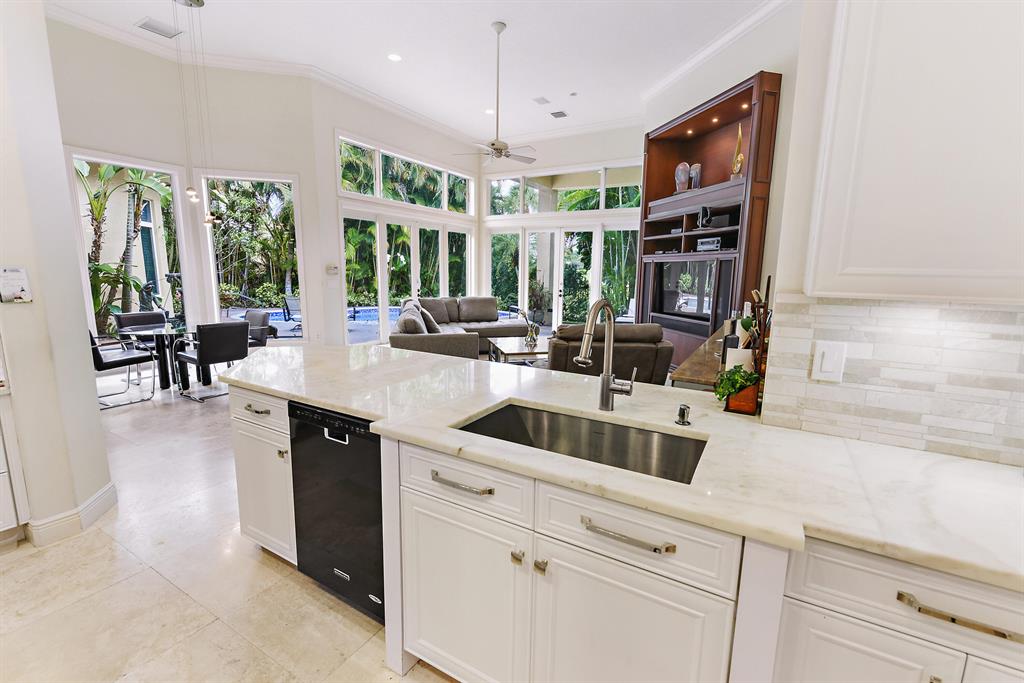 ST ANDREWS COUNTRY CLUB - Residential