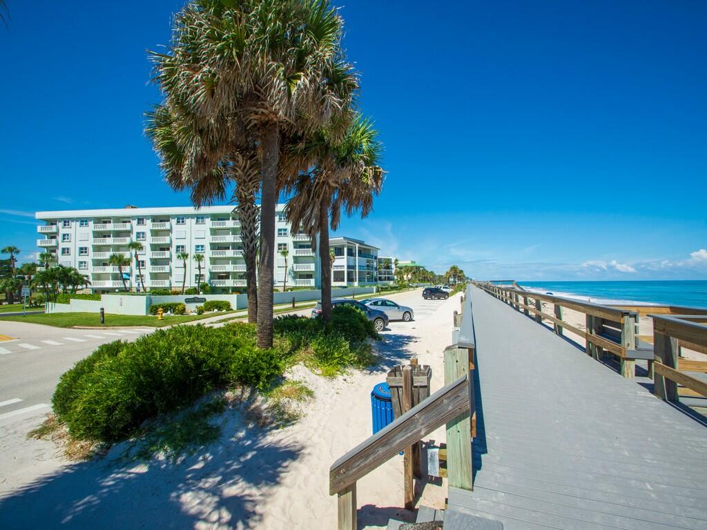 OCEAN CHATEAU OF VERO BEACH - Residential