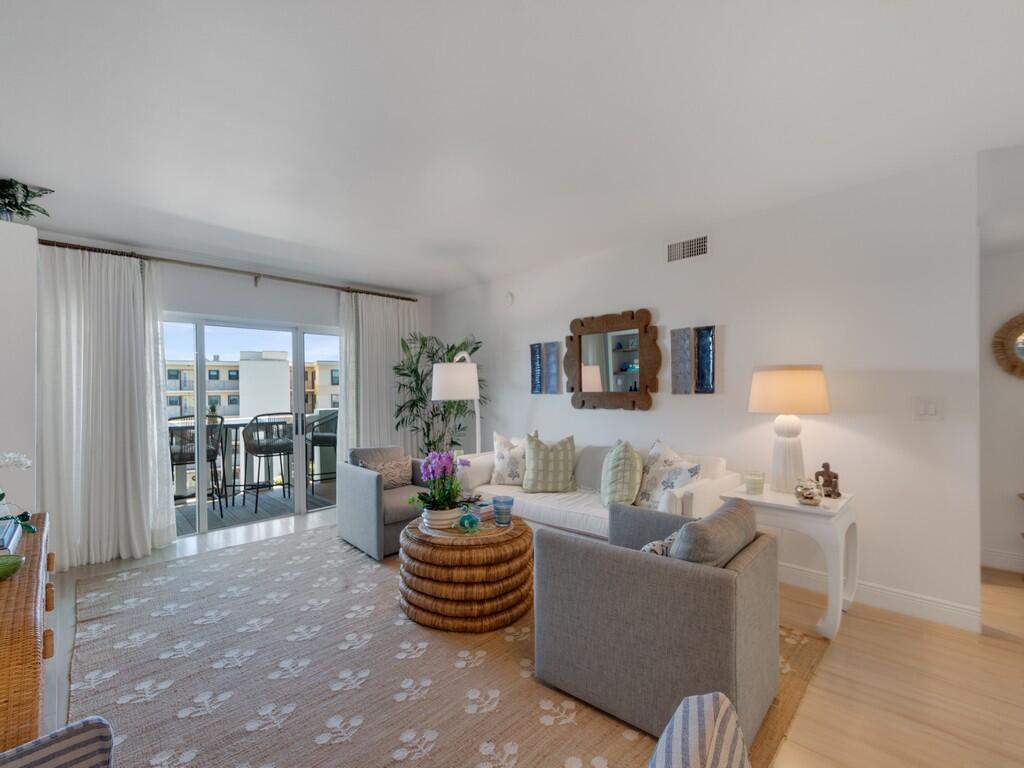 OCEAN CHATEAU OF VERO BEACH - Residential