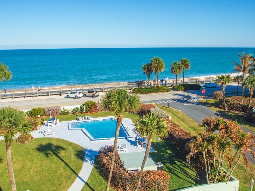 OCEAN CHATEAU OF VERO BEACH - Residential