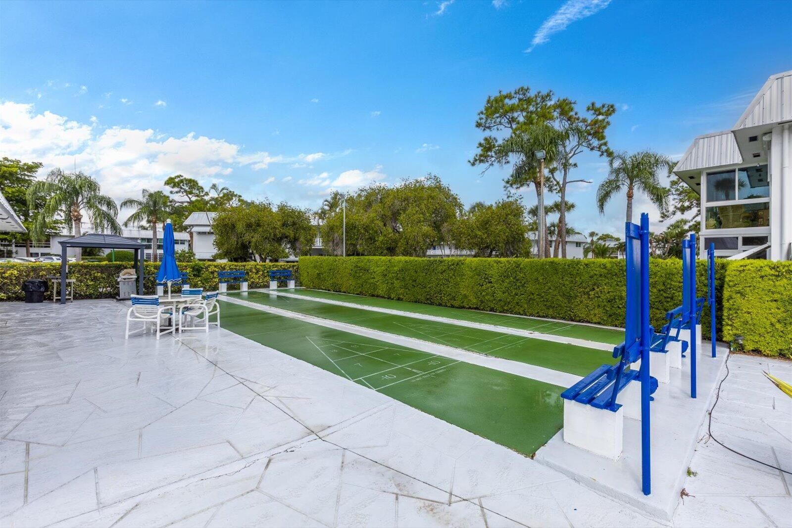 CEDAR POINTE CONDO - Residential Lease