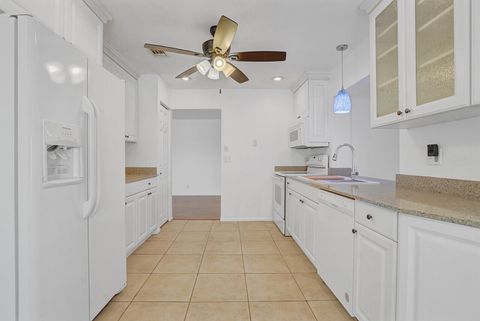 Tiny photo for 7116 Pine Bluff Drive, Lake Worth, FL 33467 (MLS # R11148690)