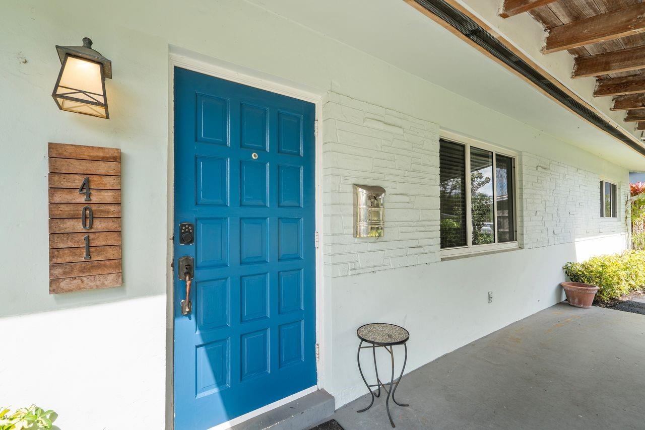 401 NW 21st St
